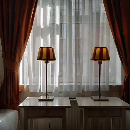 Hotel Stare Old Town 3*