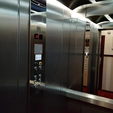 Stare Miasto Hotel 3*